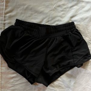 Lululemon hotty hot shorts